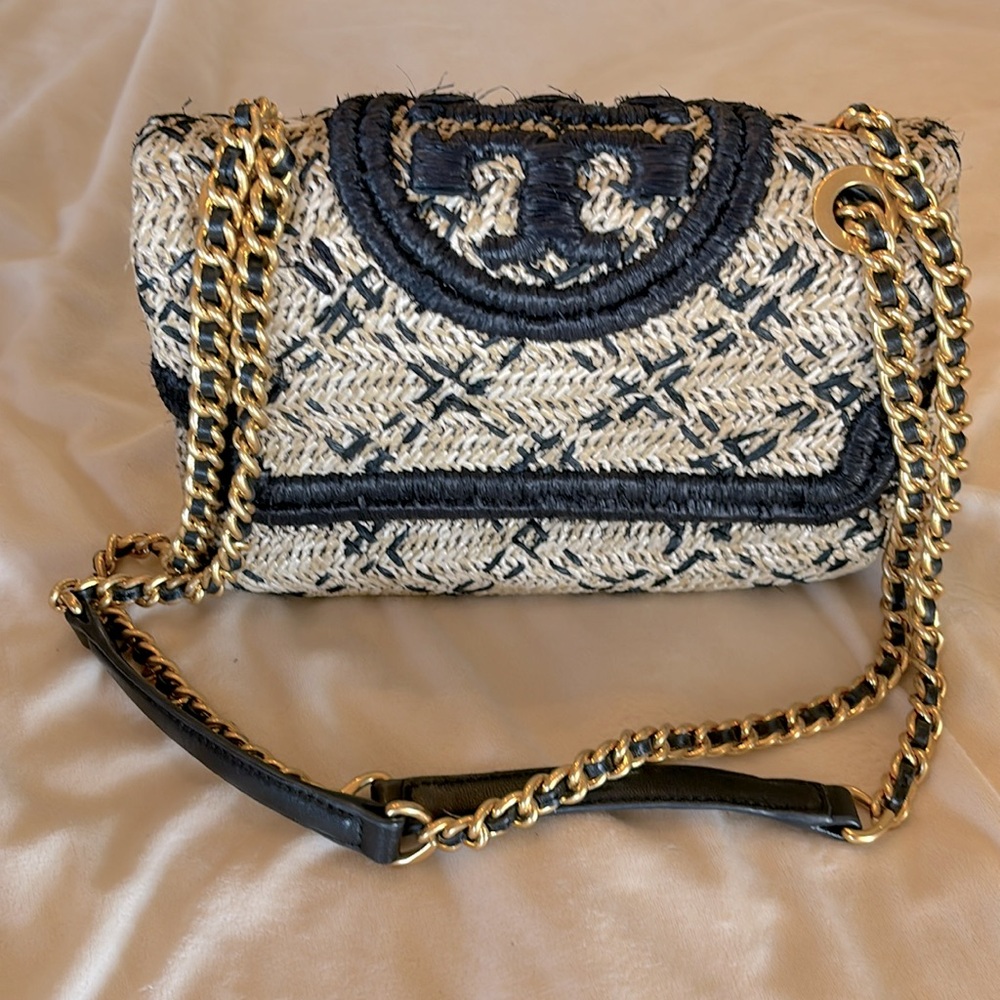 Tory Burch Fleming Soft Straw Convertible Chain Strap Shoulder/Crossbody Bag